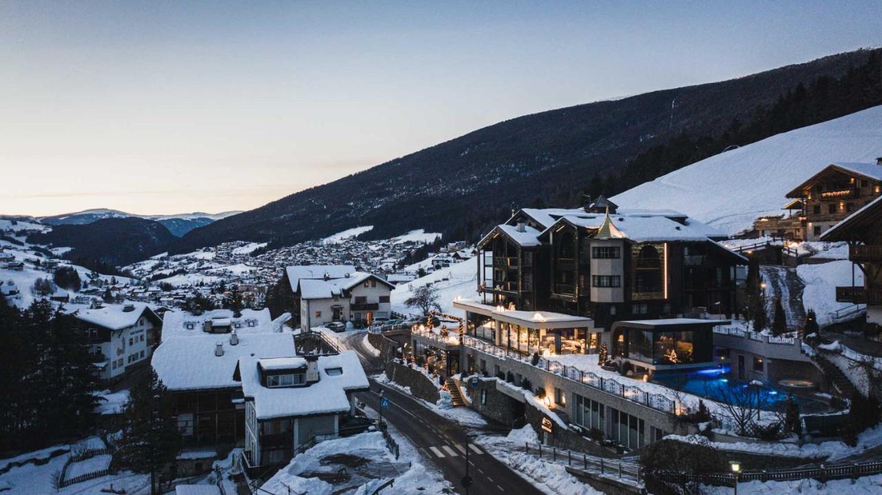 Alpin Garden Luxury Maison & Spa - Adults Only Ortisei Bagian luar foto