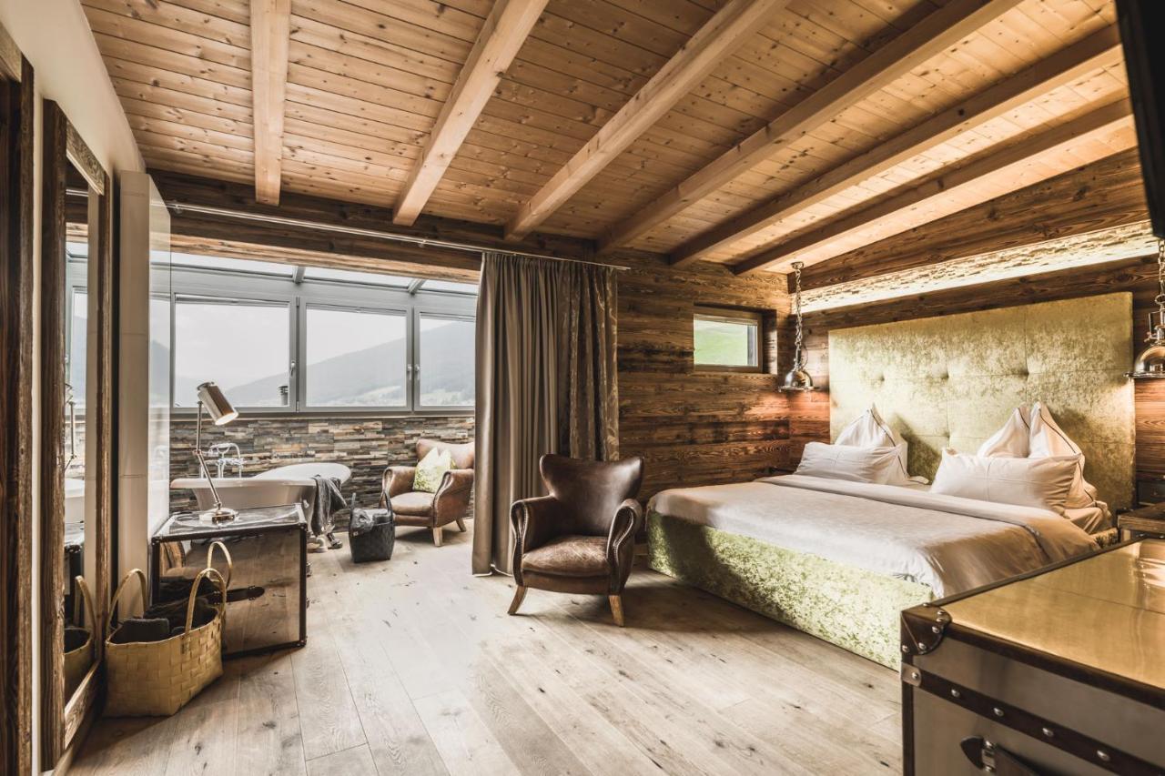 Alpin Garden Luxury Maison & Spa - Adults Only Ortisei Bagian luar foto