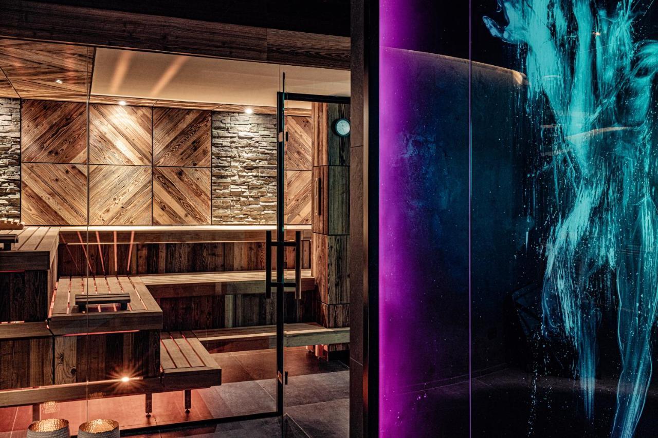 Alpin Garden Luxury Maison & Spa - Adults Only Ortisei Bagian luar foto