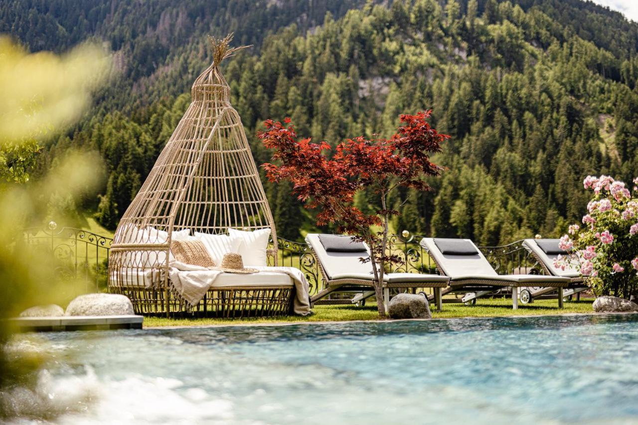 Alpin Garden Luxury Maison & Spa - Adults Only Ortisei Bagian luar foto