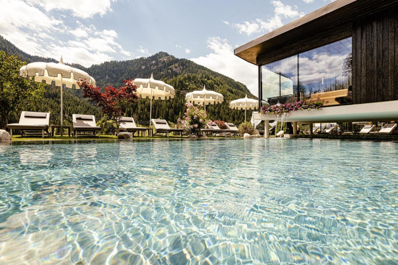Alpin Garden Luxury Maison & Spa - Adults Only Ortisei Bagian luar foto